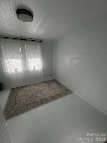 Building Photo - 5440 US-601