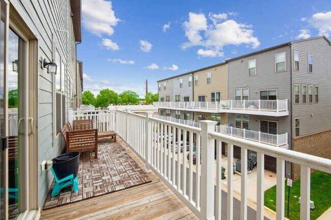 Building Photo - 10340 Ratcliffe Trl