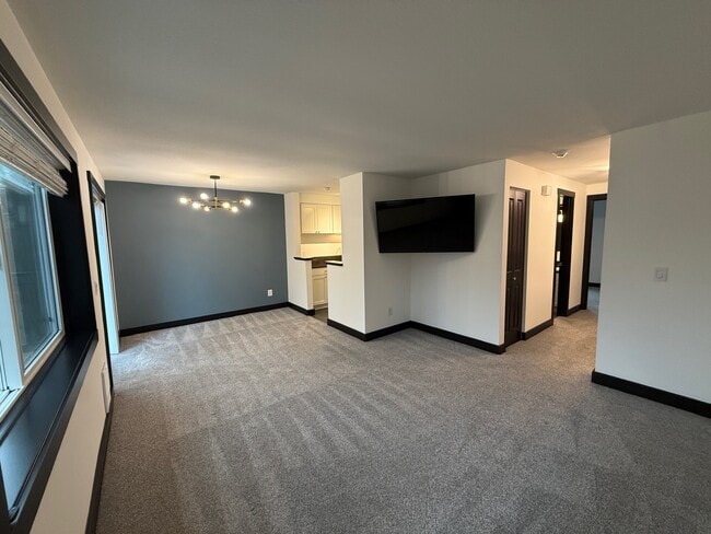 Building Photo - 15827 Leary Wy