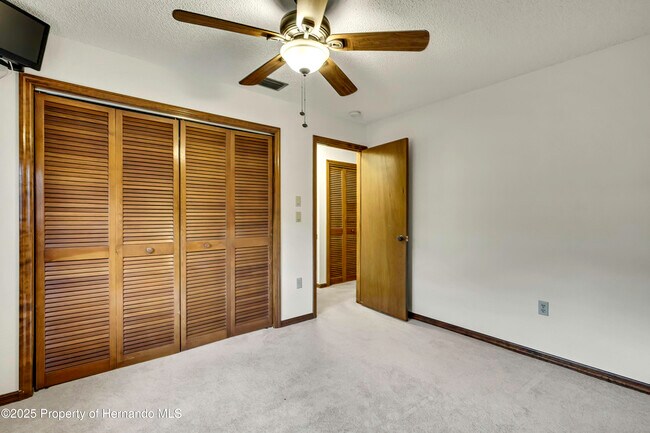 Building Photo - 3296 Dolin Ave