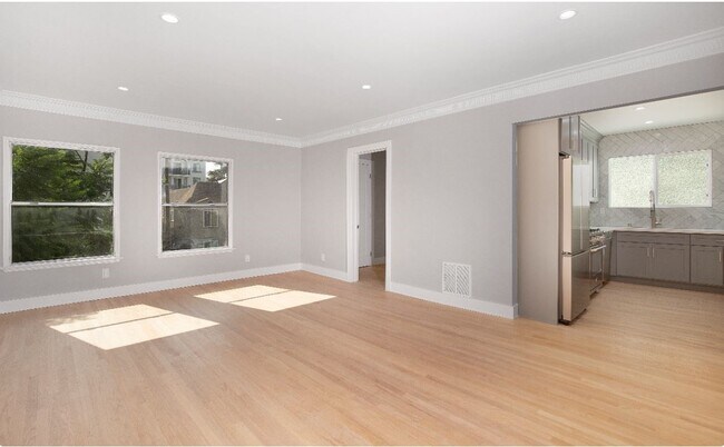 Building Photo - 644 Hauser Blvd