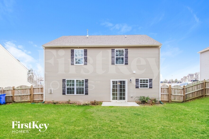 Building Photo - 1635 Haddington Point Dr