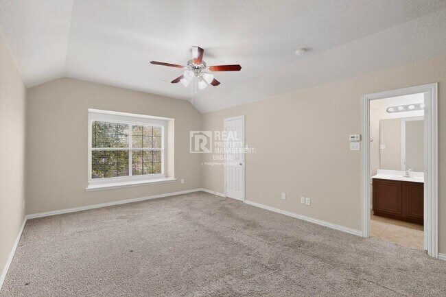 Building Photo - Modern Plano Townhome in Frisco ISD Available for Rent