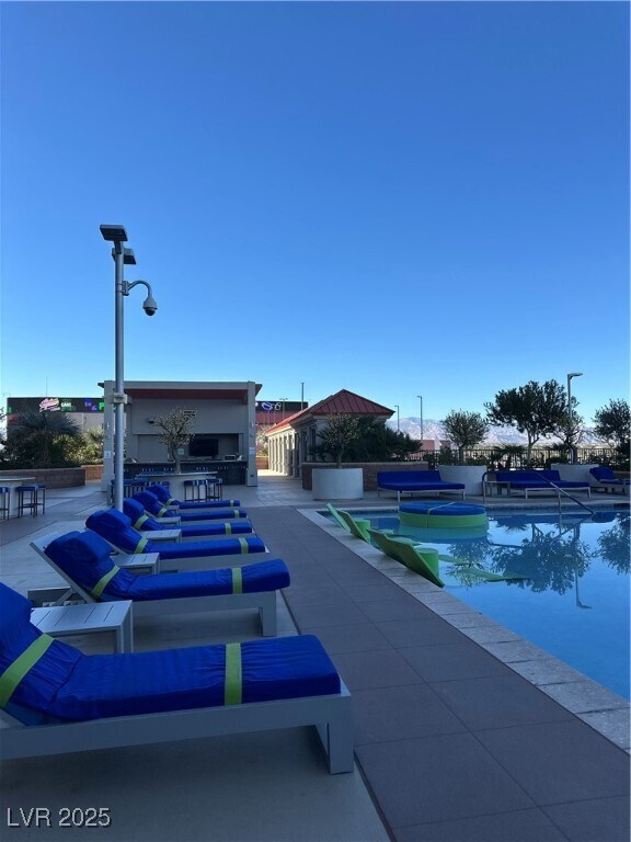 Building Photo - 200 W Sahara Ave