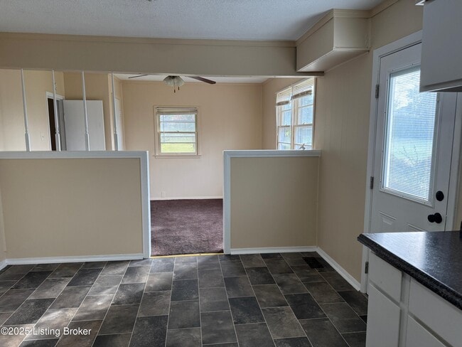 Building Photo - 1308 Chestnut St