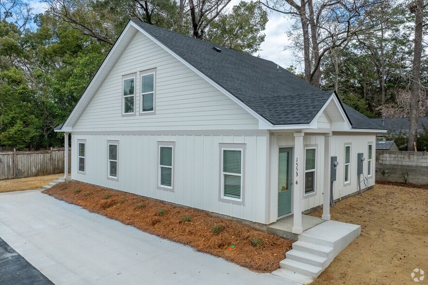 Building Photo - Vine Betton