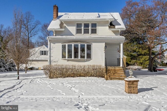 Building Photo - 306 Lincoln Ave