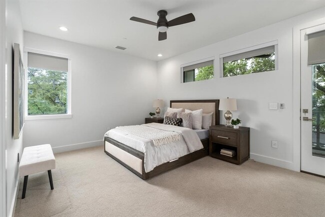 Building Photo - 4811 Timberline Dr