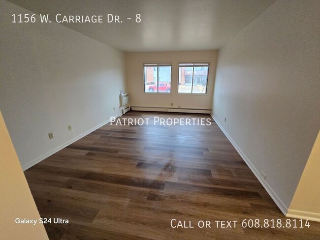 Building Photo - 2 bedroom/ 1 bath apartment in Whitewater, WI