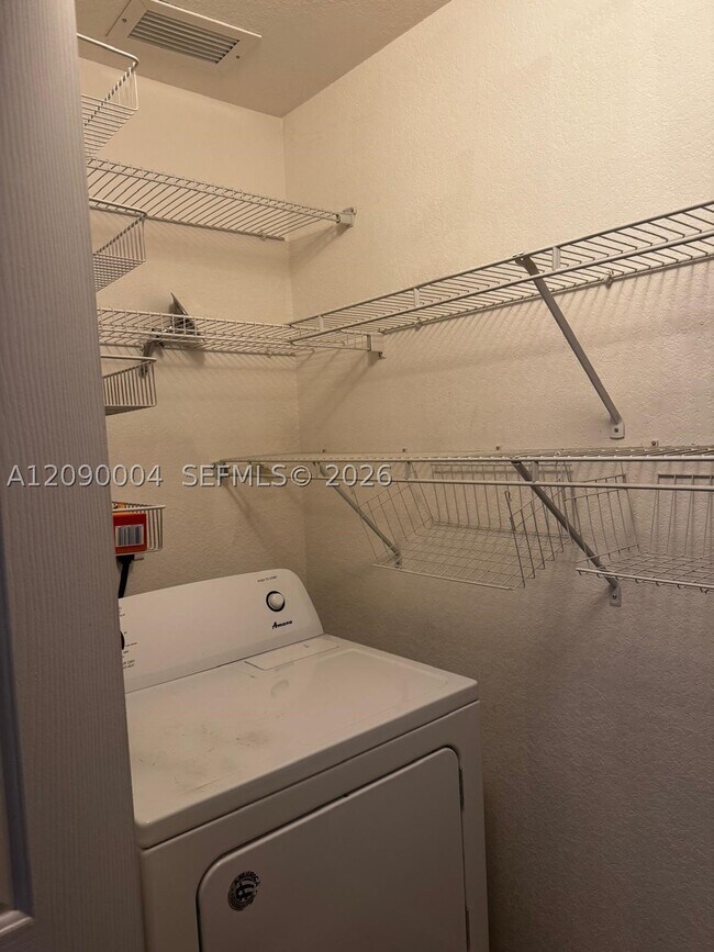 Building Photo - 18032 NW 74th Ct