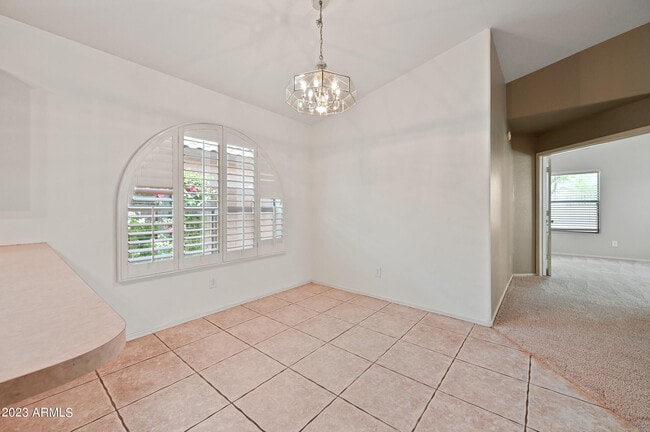 Building Photo - 9312 E Pampa Ave