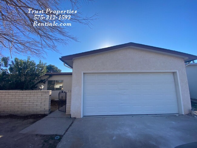 Primary Photo - Remodeled 3/2 on Cul-de-Sac