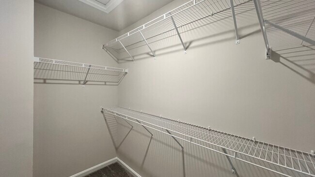 Building Photo - 7 Winterplace Dr