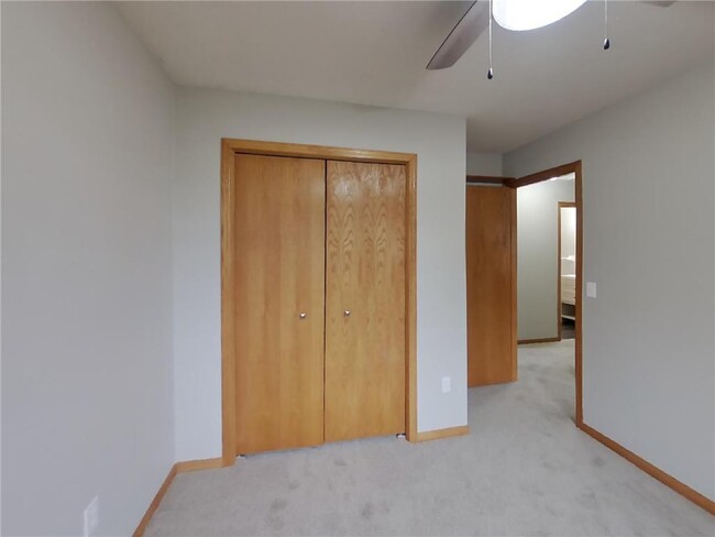 Building Photo - 7192 Mourning Dove Rd