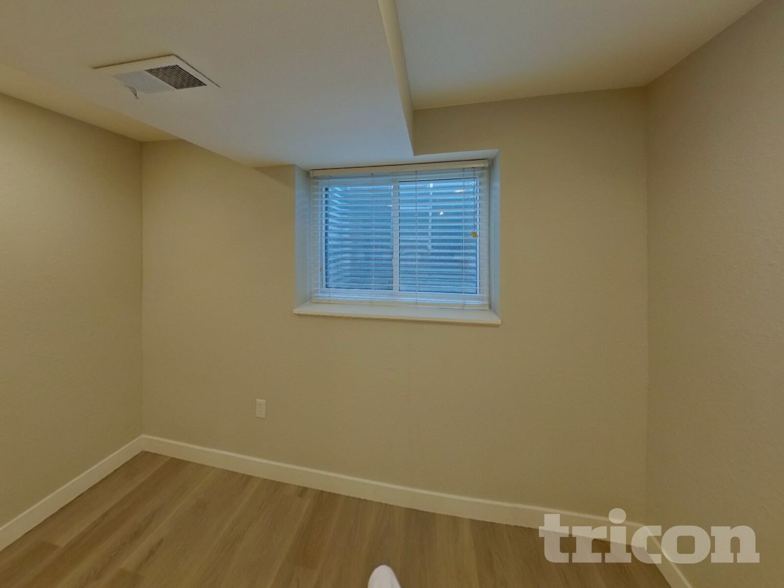Building Photo - 4868 Irving Dr