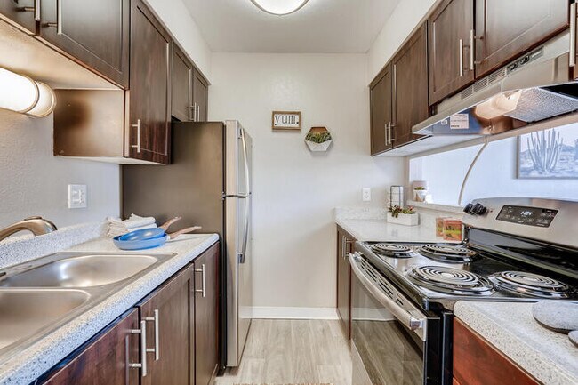 Building Photo - Rent with Mountain Vista!