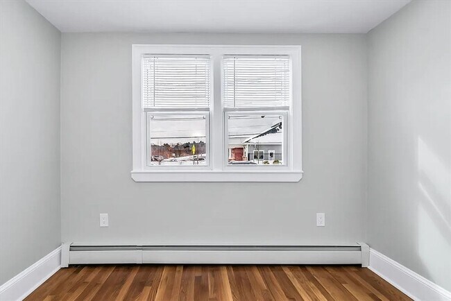 Building Photo - Beautifully Renovated 3-Bedroom Home in Woburn – $3,999.00/mo