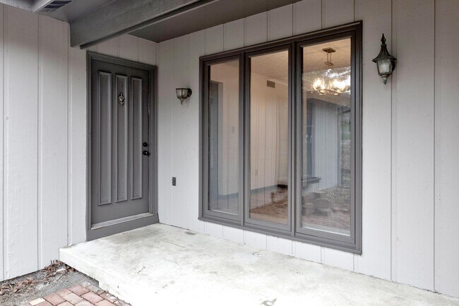 Building Photo - 9183 Indian Mound Ct NW