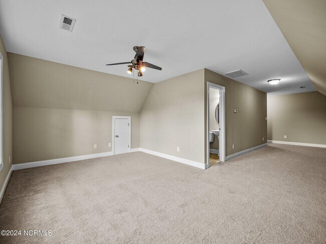 Building Photo - 112 Kenna Ct