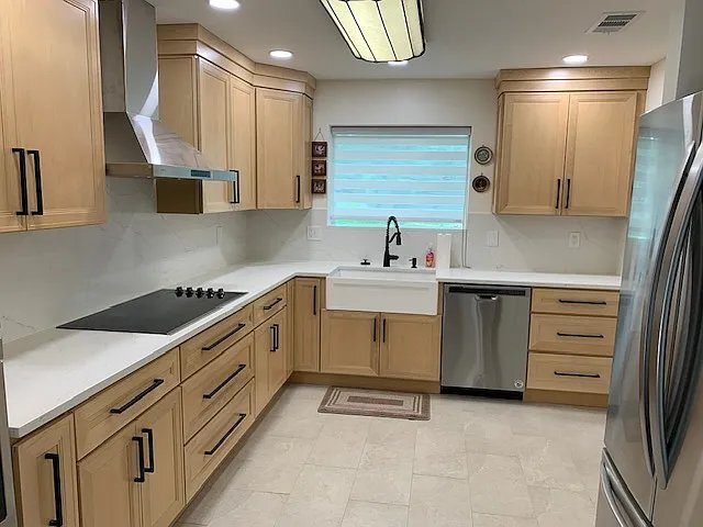 Building Photo - 2724 Mollimar Dr