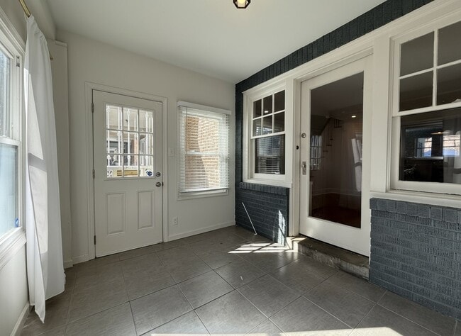 Building Photo - 51 E Montana-