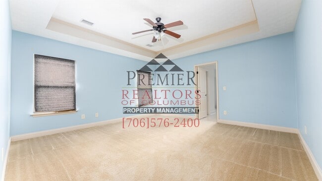 Building Photo - 9 Greyhawk Ct