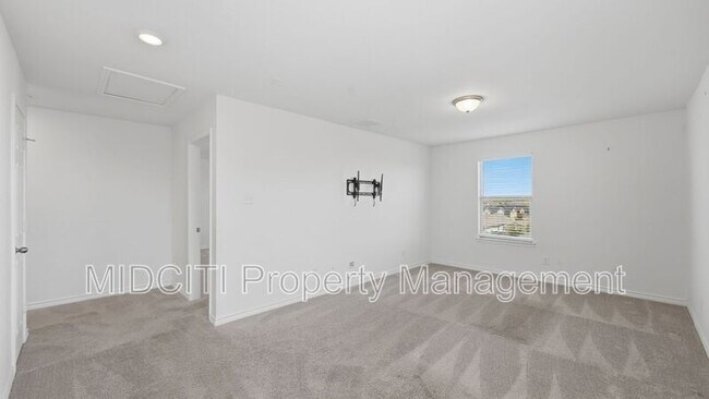 Building Photo - 10419 Salitrillo Bnd