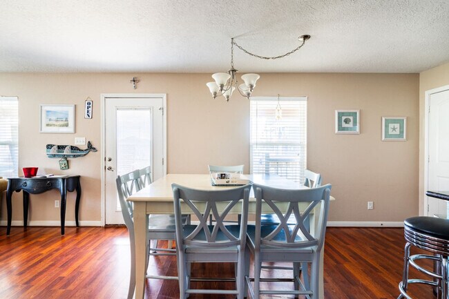 Building Photo - 820 Sandollar-SI ID1351282P