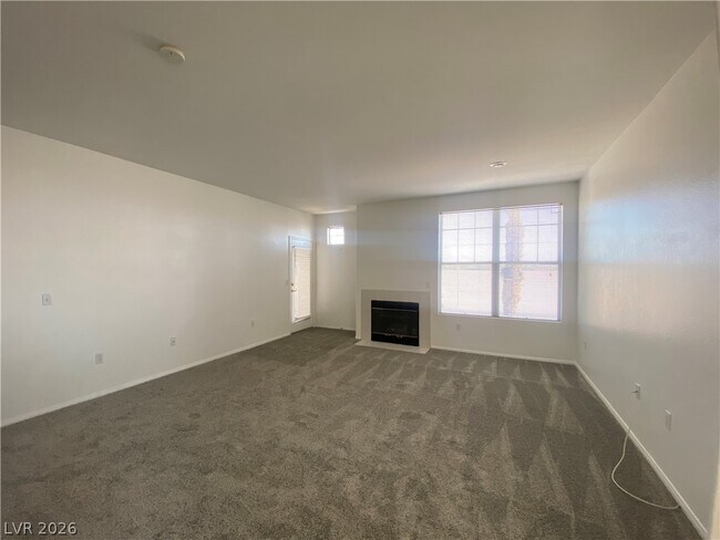 Building Photo - 8555 W Russell Rd