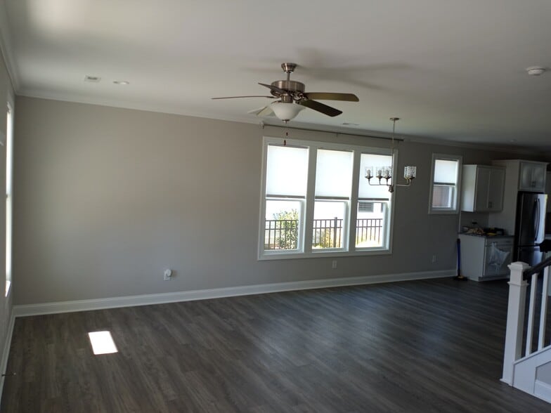 Building Photo - 319 Great Egret Way