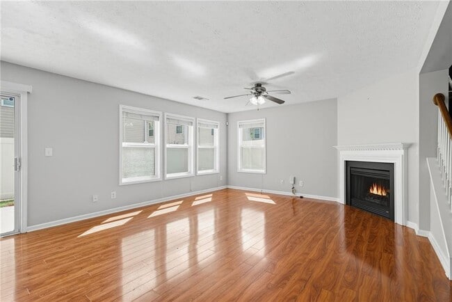 Building Photo - 3698 Roseman Landing