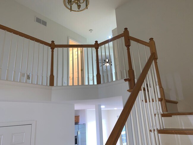 Building Photo - Don't Miss Out On This New Cumberland Town-Home For Rent, 3 Stories/3 Bedrooms/2.5 Bathroom In We...