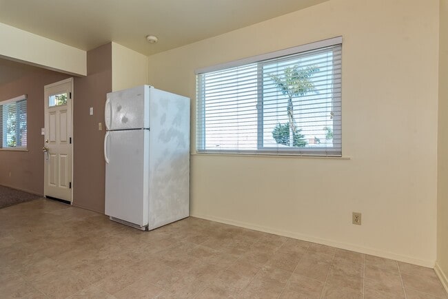 Building Photo - 2 bedroom, 1 bath house in Morro Bay