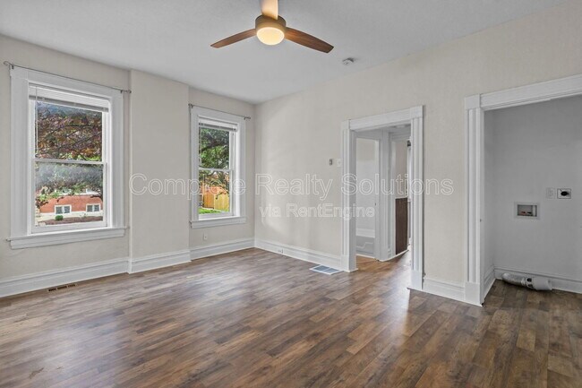 Building Photo - 3402 Dunnica Ave