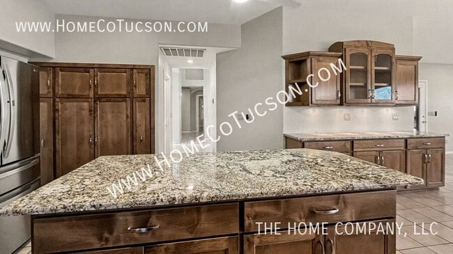 Building Photo - 8245 Crooked Tree Trail