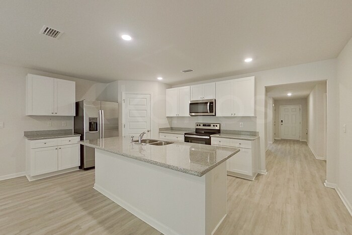 Building Photo - 317 Monarch Ln