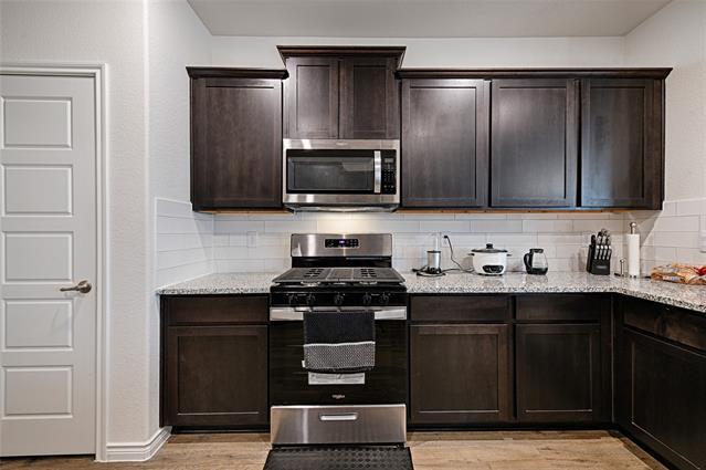 Building Photo - 7212 Seton Pl