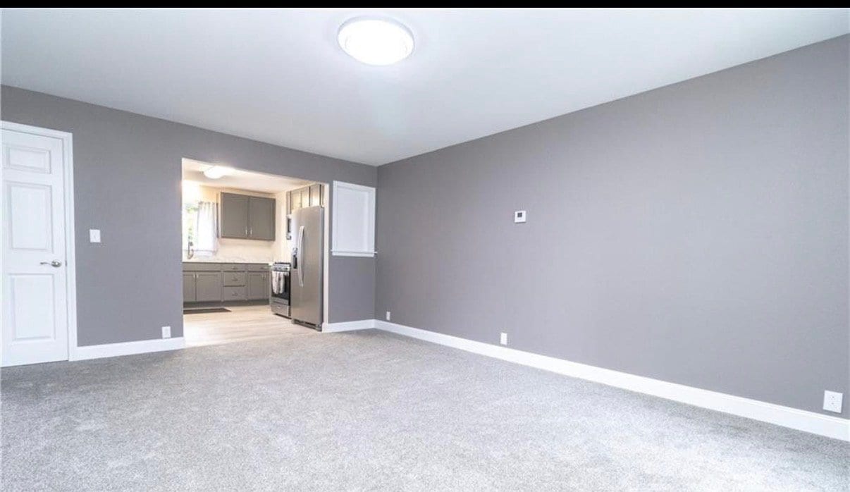 Building Photo - 915 Rimer Dr