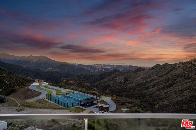 Building Photo - 265 Westlake Blvd