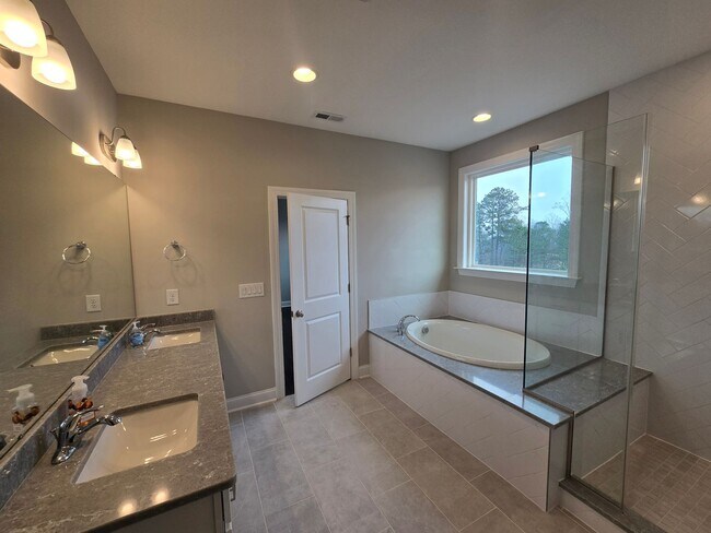 Building Photo - Better Than New in Holly Springs/Friendship – 4BR + Office!