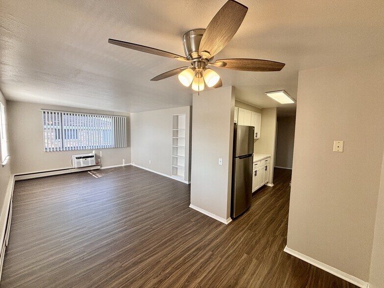 Building Photo - Southview Apartments