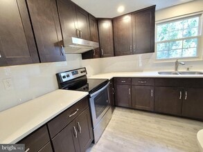 Building Photo - 6712 Grainary Ct