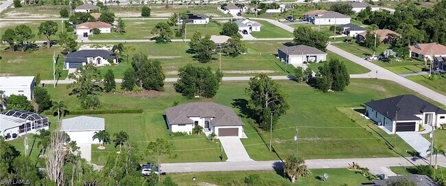 Building Photo - 4309 NW 38th Ave