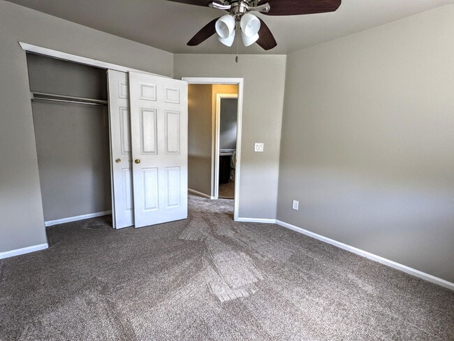 Building Photo - 3802 Glenarbor Ln