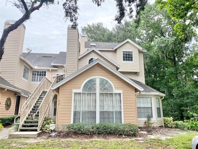 Primary Photo - 610 Colorado Pl