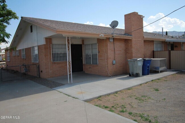Building Photo - 3615 Olympic Ave