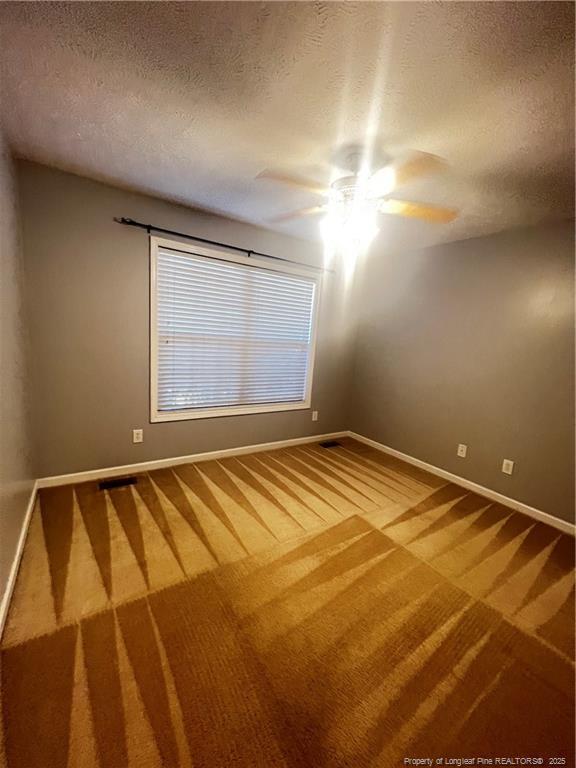 Building Photo - 208 Wood Run