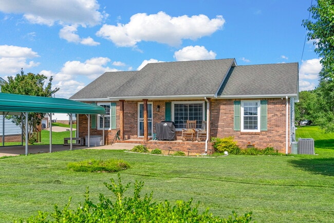 Building Photo - 1307 Chucker Dr