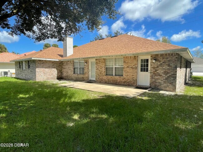 Building Photo - 35 Rae Dr