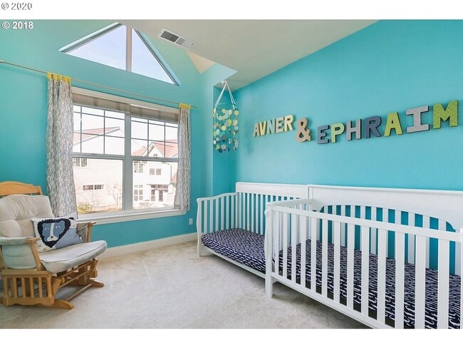 Building Photo - 12330 SW Meader Way